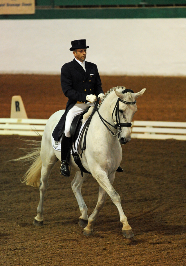 DSC_7374-web.jpg